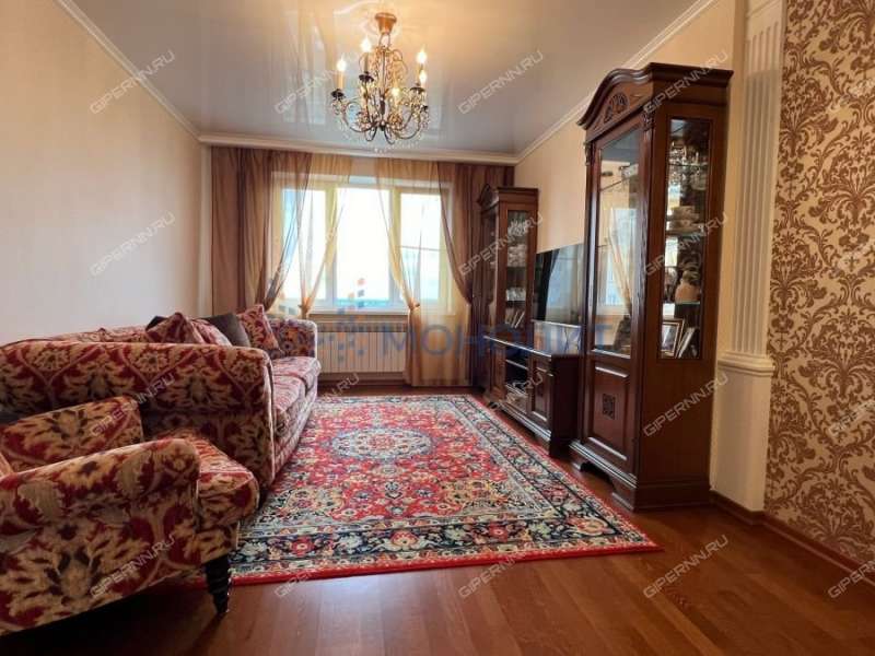 трёхкомнатная квартира на Волжской набережной дом 21