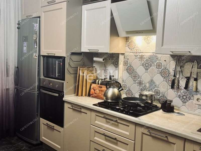 четырёхкомнатная квартира на Пролетарской улице дом 14а