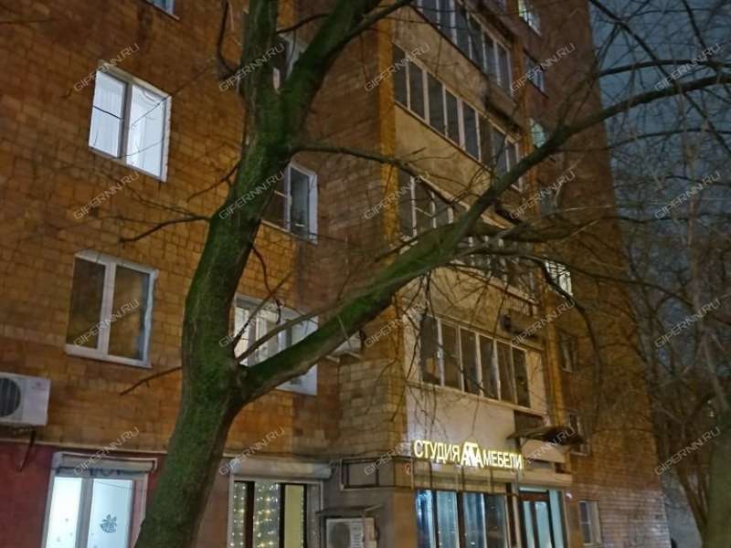 четырёхкомнатная квартира на улице Белинского дом 93