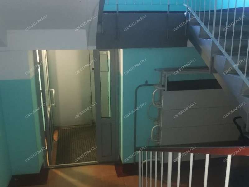 двухкомнатная квартира на улице Коминтерна дом 260