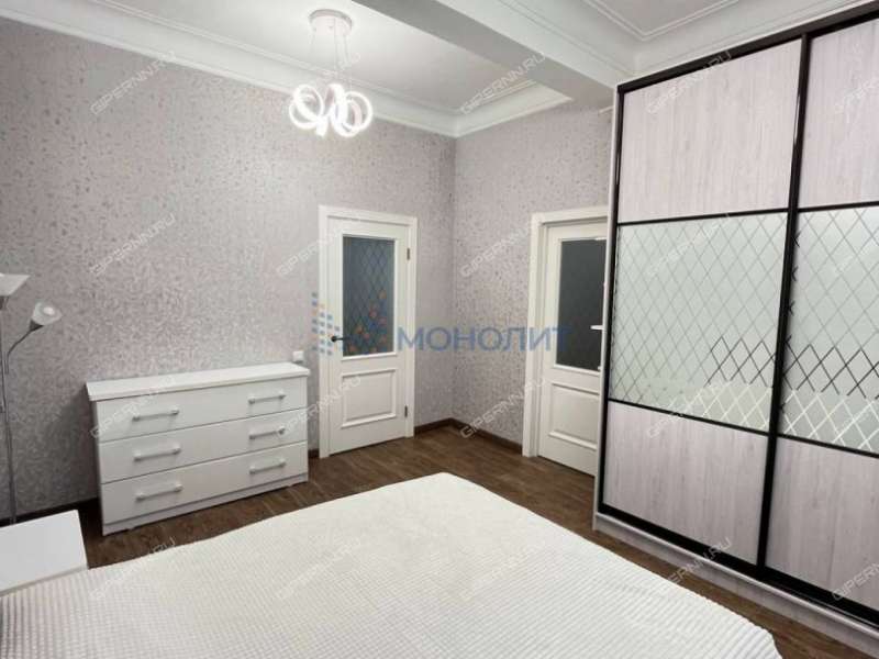 трёхкомнатная квартира на проспекте Гагарина дом 116