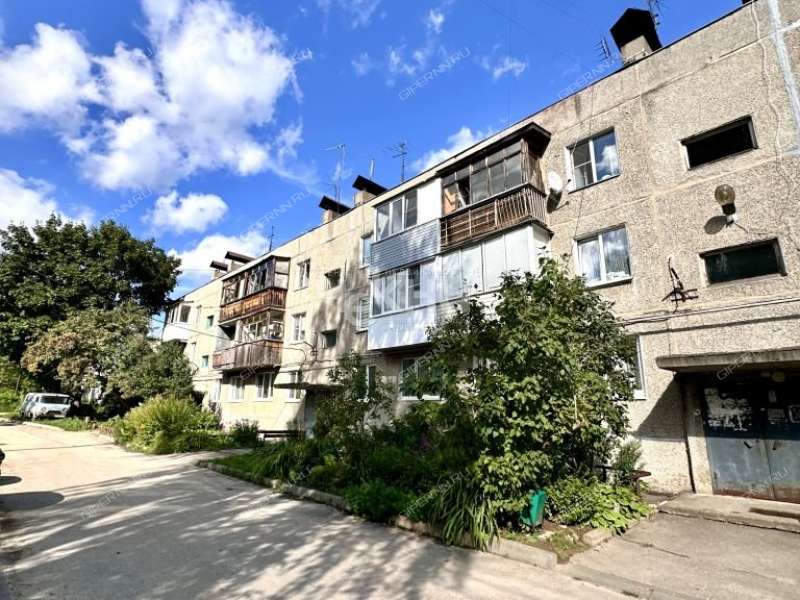 трёхкомнатная квартира на  дом 61 посёлок Селекционной станции