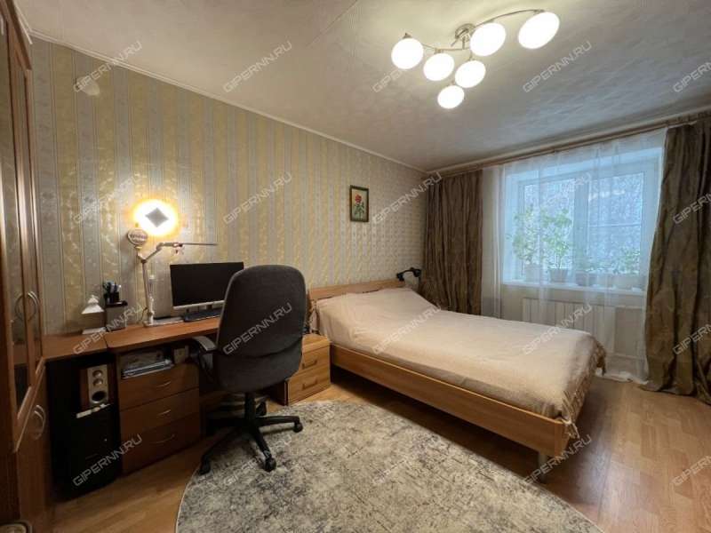 двухкомнатная квартира на Учительской улице дом 12