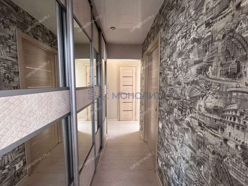 трёхкомнатная квартира на улице Бурденко дом 17