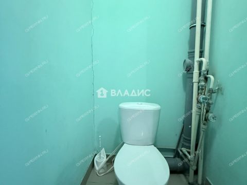 2-komnatnaya-ul-rodionova-d-45 фото