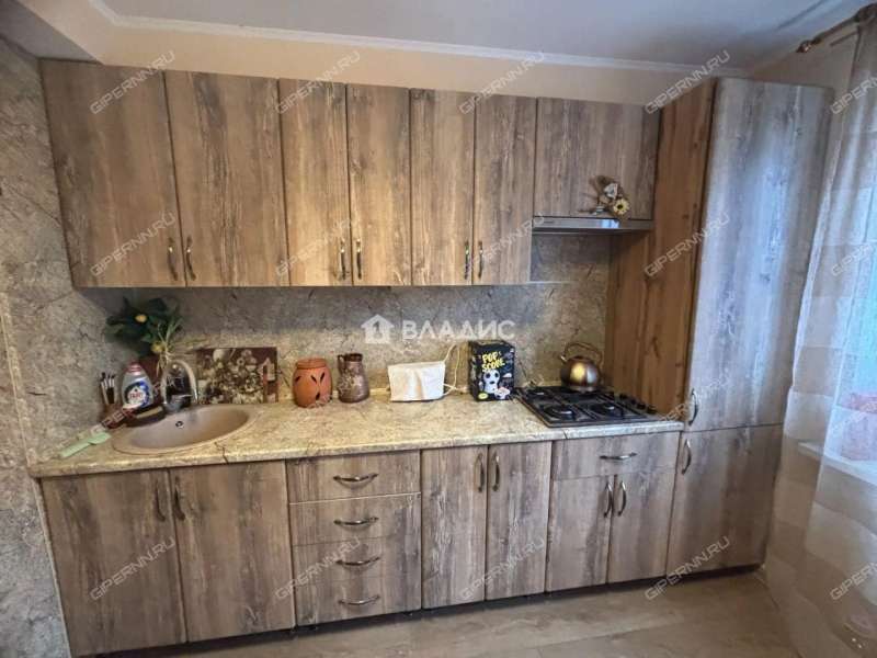 трёхкомнатная квартира на улице Красное Знамя дом 36 город Семёнов
