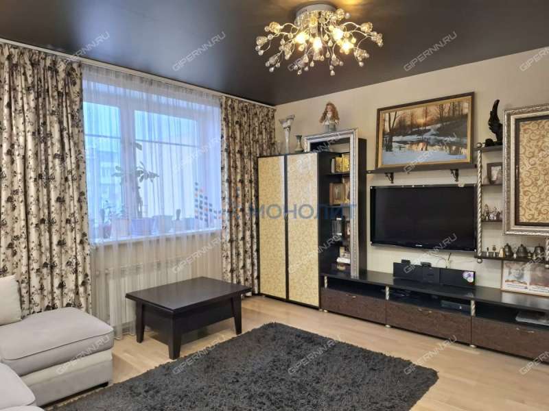 трёхкомнатная квартира на Большой Покровской улице дом 93б