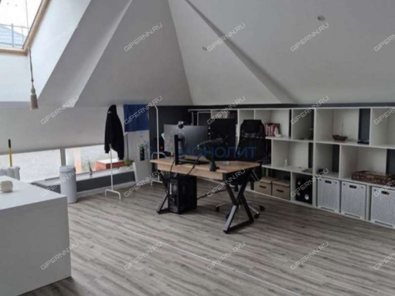 помещение под помещение свободного назначения на Варварской улице