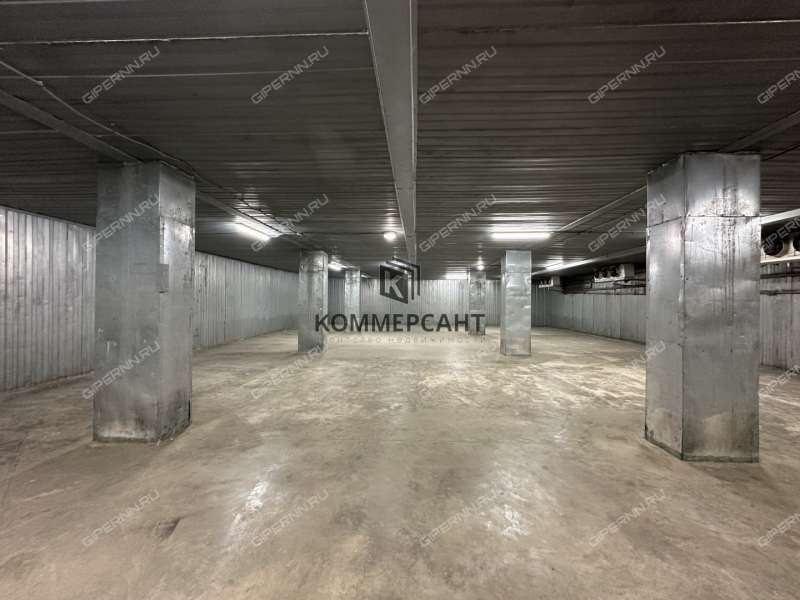 помещение под склад на Торфяной улице