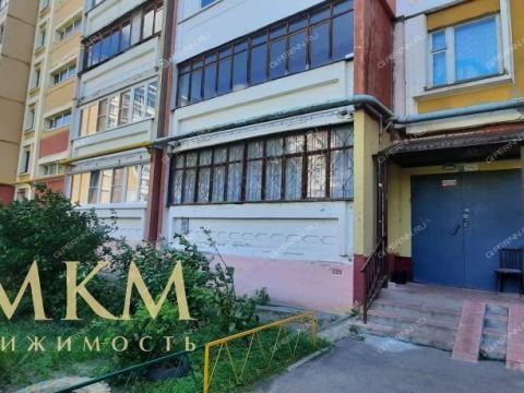 3-komnatnaya-ul-zayceva-d-21 фото
