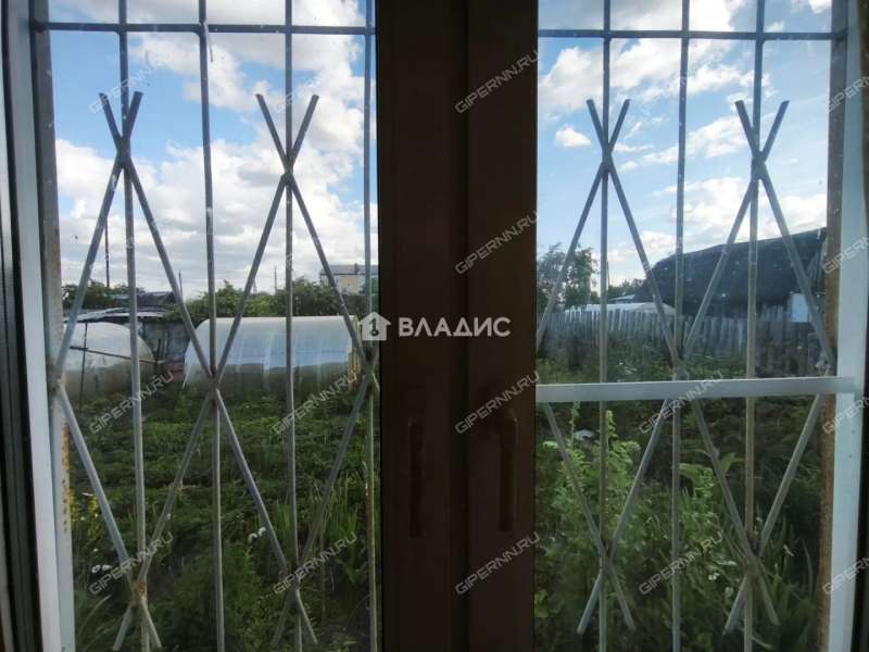 дом на  село Арманиха
