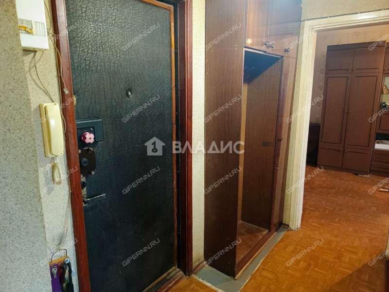 трёхкомнатная квартира на улице Маршала Рокоссовского дом 17