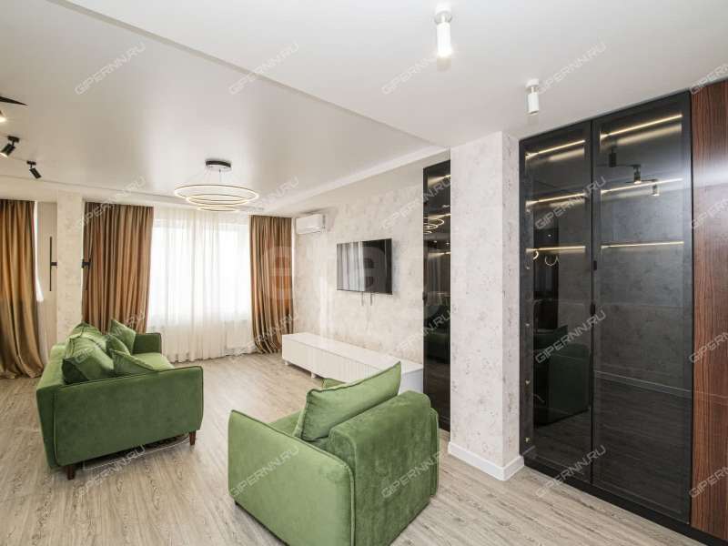 трёхкомнатная квартира на улице Маршала Баграмяна дом 3