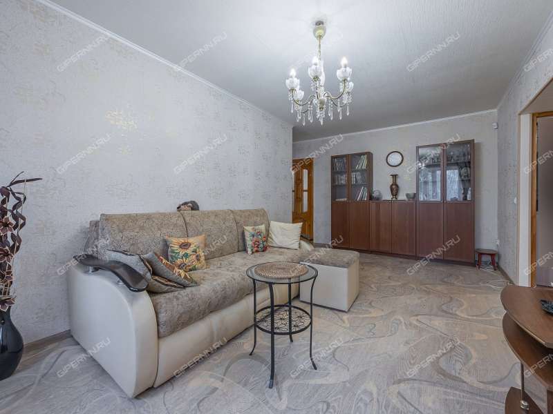 трёхкомнатная квартира на улице Адмирала Васюнина дом 5 к1