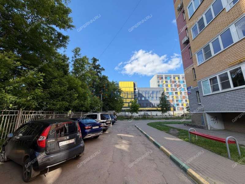 трёхкомнатная квартира на улице Космонавта Комарова дом 2 к2