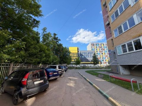 3-komnatnaya-ul-kosmonavta-komarova-d-2-k2 фото
