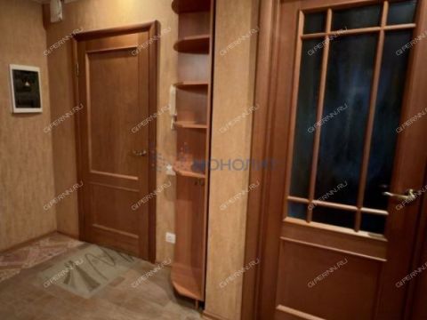 3-komnatnaya-ul-rodionova-d-193-k2 фото