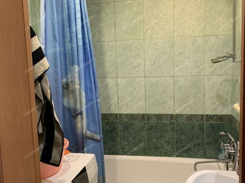 двухкомнатная квартира на улице Политбойцов дом 8