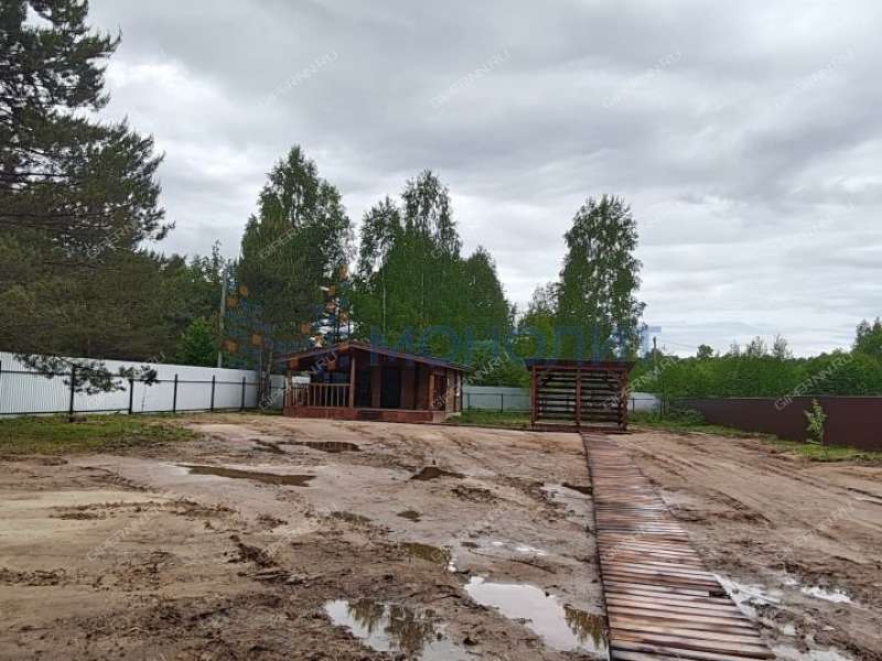 дом на - деревня Покровское
