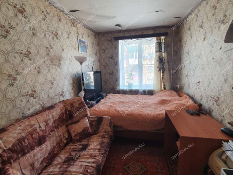 трёхкомнатная квартира на Театральной улице дом 10 город Кстово