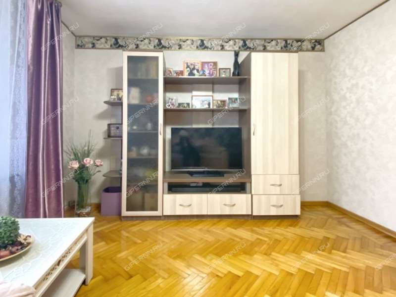 трёхкомнатная квартира на улице Сергея Есенина дом 14