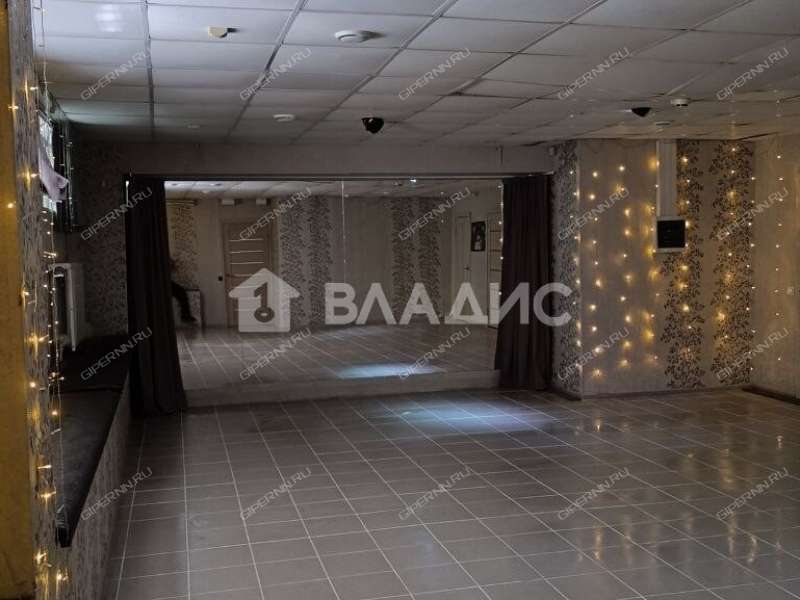 помещение под помещение свободного назначения на Яблоневой улице