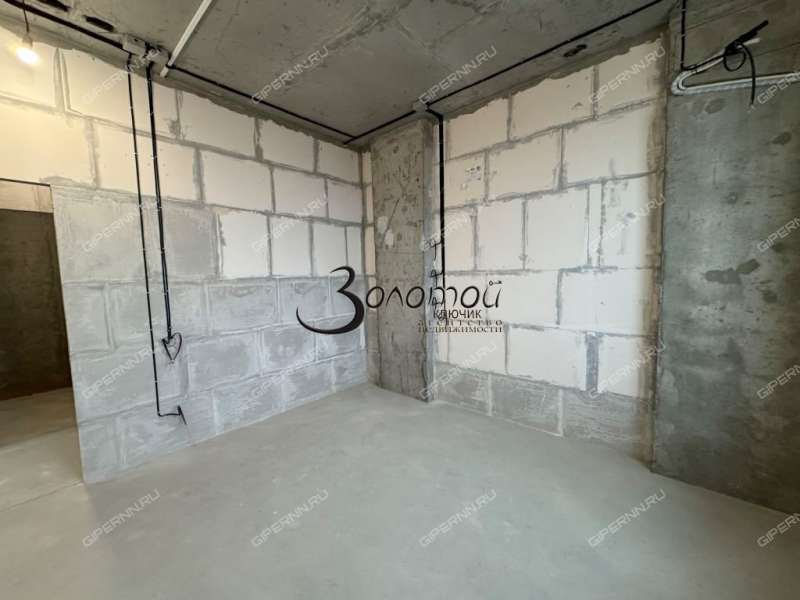 трёхкомнатная квартира на улице Маковского дом 25