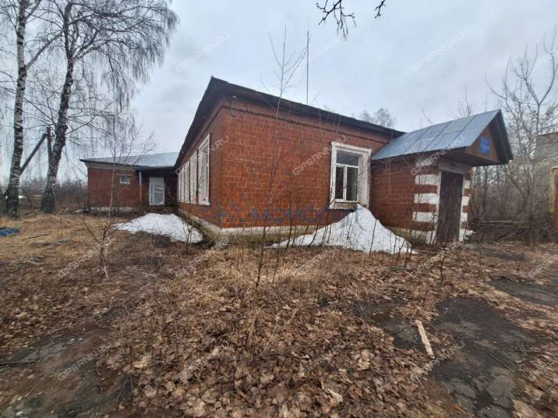 здание под склад, недвижимость под автобизнес на улице Мира село Арапово