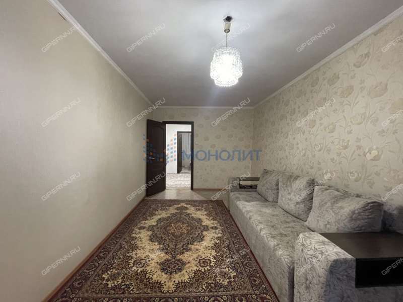 трёхкомнатная квартира на проспекте Бусыгина дом 56