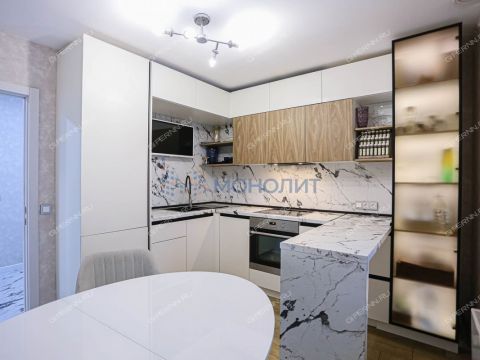 2-komnatnaya-ul-pervocvetnaya-d-4-k2 фото