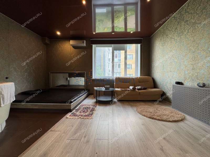 помещение под помещение свободного назначения на Варварской улице