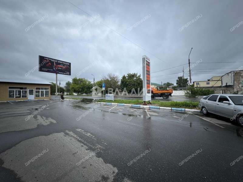 здание под торговую площадь на улице Ленина город Выкса