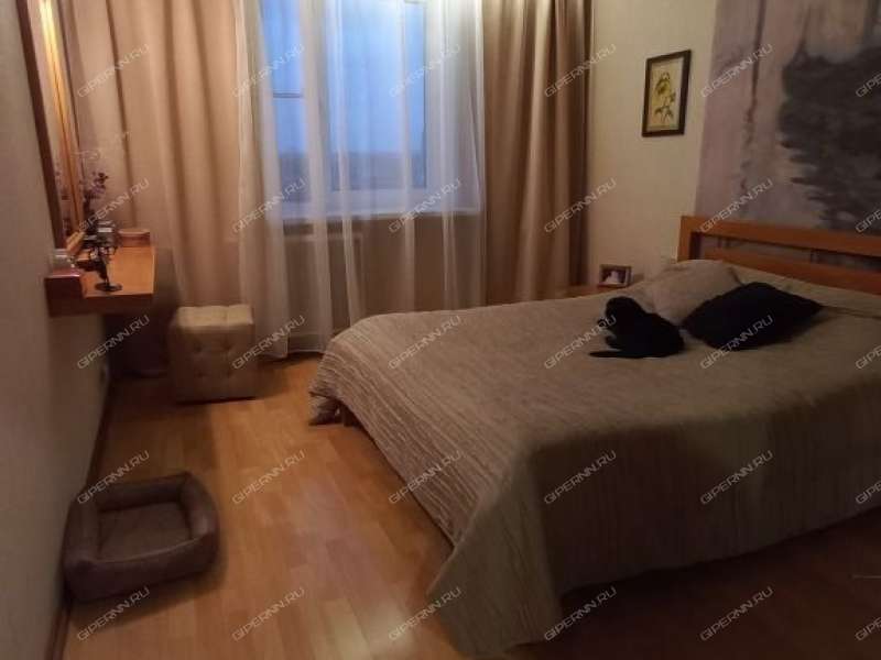 трёхкомнатная квартира на улице Политбойцов дом 10