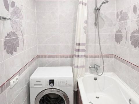 2-komnatnaya-ul-rodionova-d-29 фото