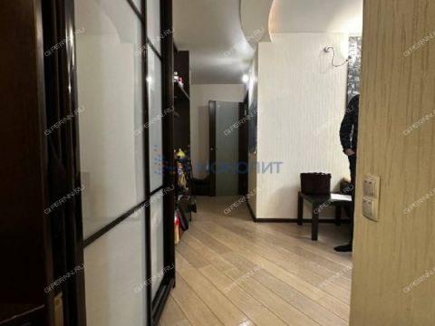 3-komnatnaya-ul-admirala-makarova-d-7-k1 фото