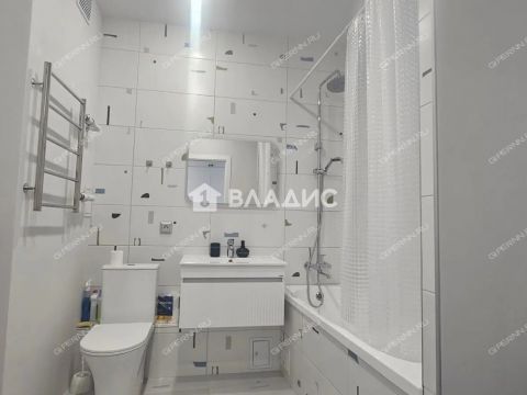 1-komnatnaya-ul-rodionova-d-202 фото