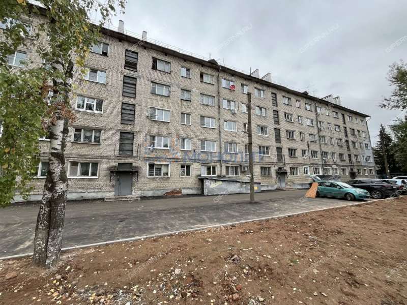 комната в доме 12А на улице Космонавта Комарова