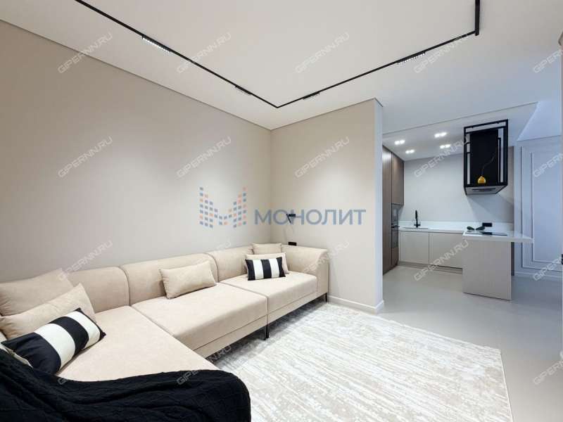 четырёхкомнатная квартира на Лысогорской улице дом 89 к3