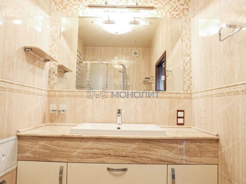 трёхкомнатная квартира на улице Белинского дом 15