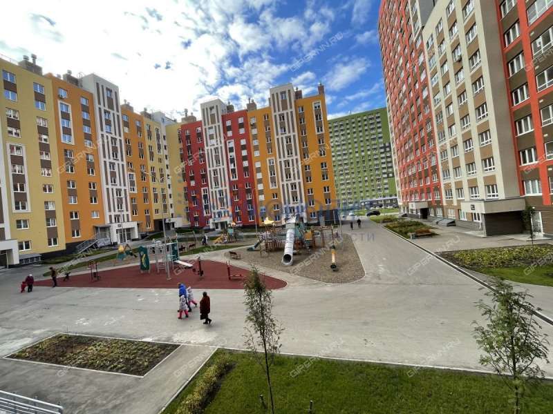 четырёхкомнатная квартира на улице Романтиков дом 13