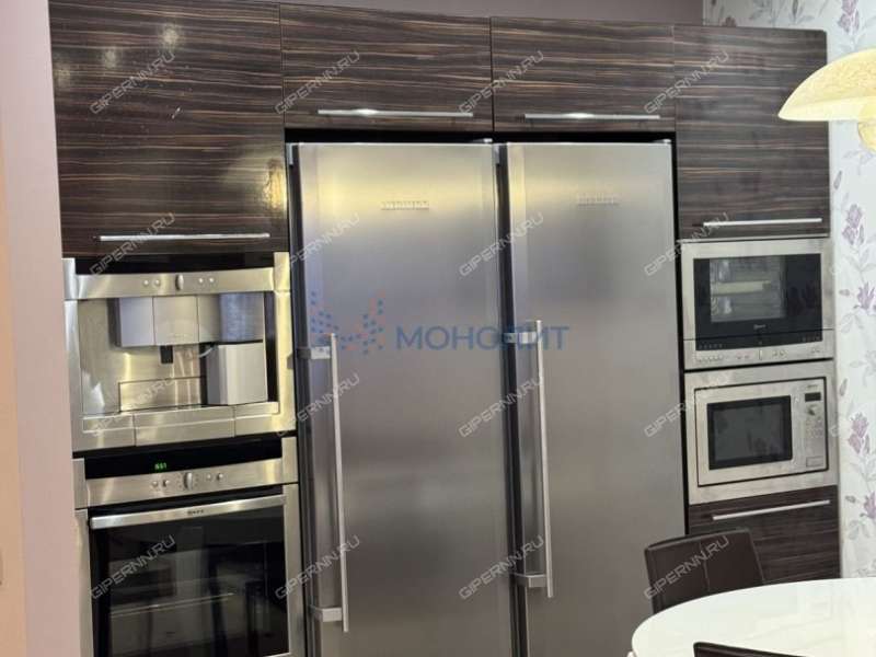 четырёхкомнатная квартира на улице Бонч-Бруевича дом 8А