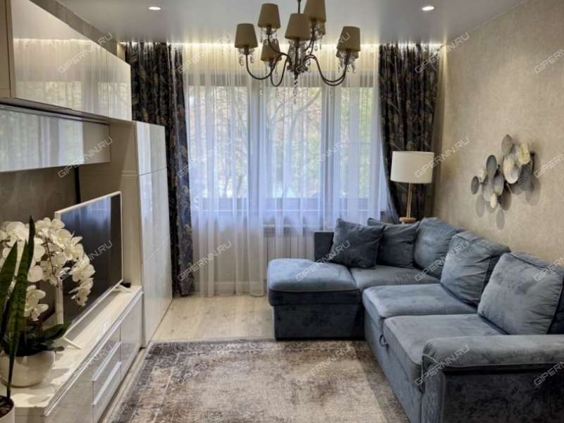 трёхкомнатная квартира на Ковалихинской улице дом 97А