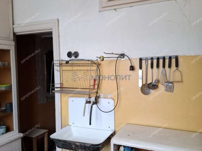 двухкомнатная квартира на улице Федосеенко дом 81