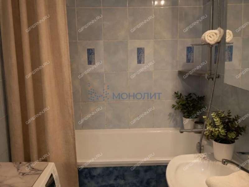 трёхкомнатная квартира на Мончегорской улице дом 30