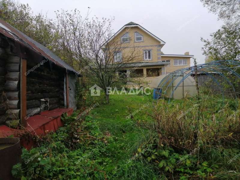 дом на Полевой улице деревня Шишово