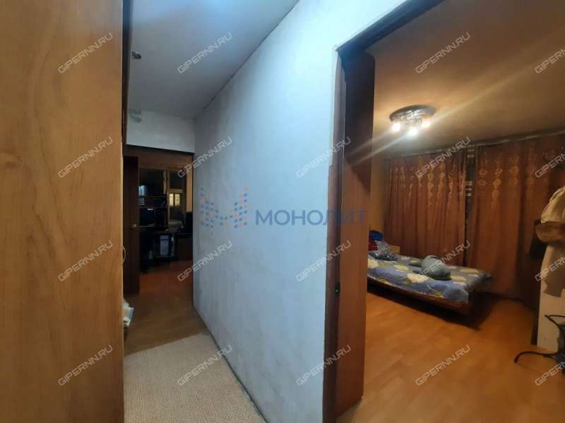 трёхкомнатная квартира на Светлоярской улице дом 40