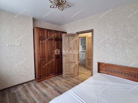 2-komnatnaya-ul-rodionova-d-202-1 фото