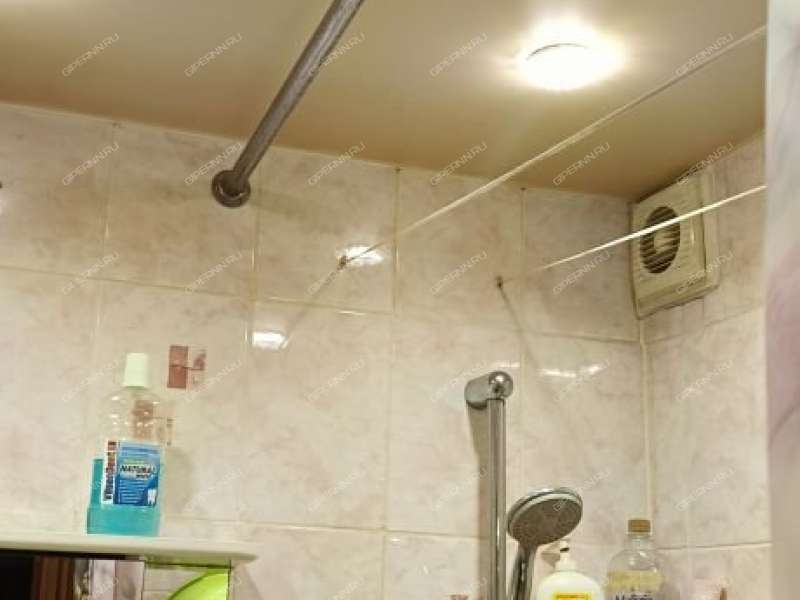 двухкомнатная квартира на проспекте Бусыгина дом 16