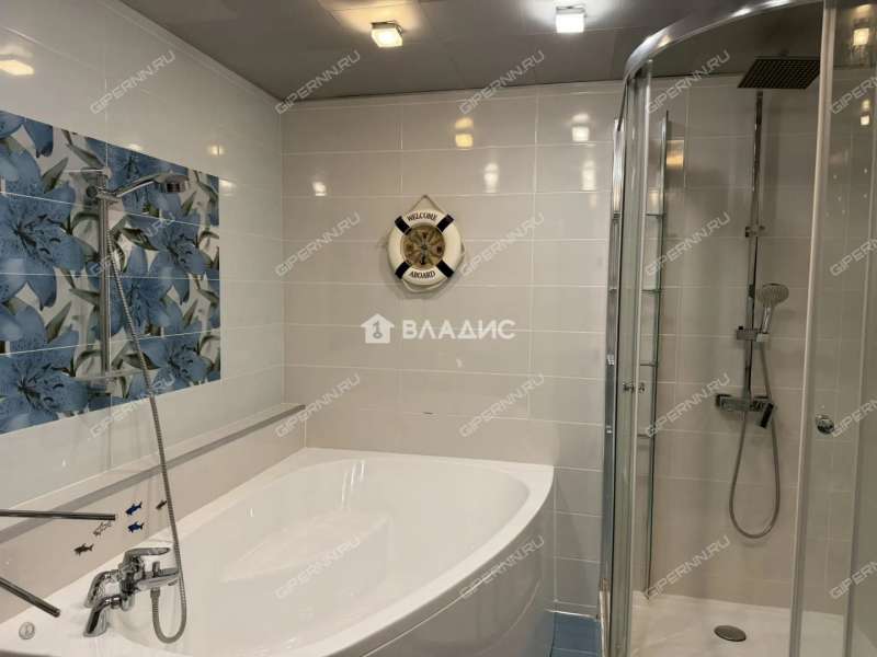 четырёхкомнатная квартира на Магистральной улице дом 310 деревня Афонино