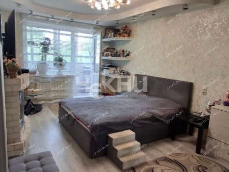 трёхкомнатная квартира на проспекте Кораблестроителей дом 32